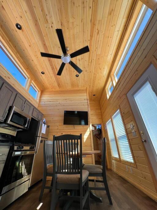 091 Star Gazing Tiny Home Near Grand Canyon South Rim Sleeps 8 Valle Exteriör bild